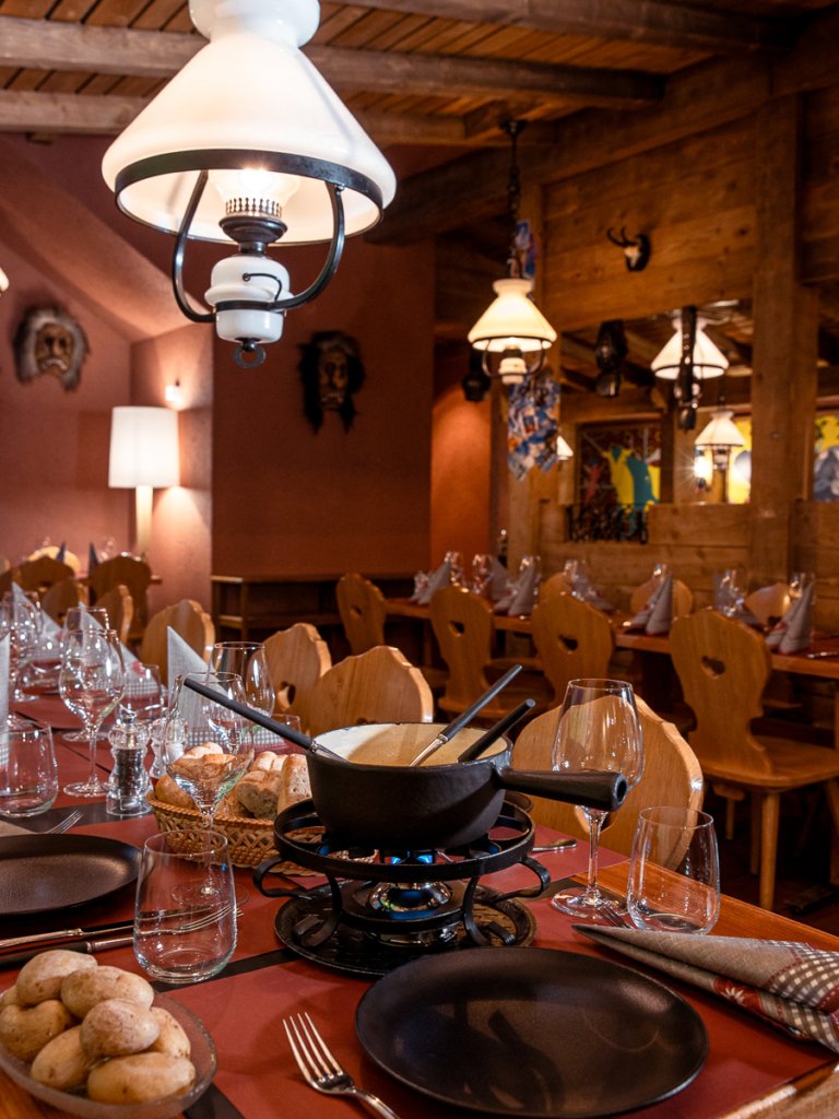 Fondue Gondola