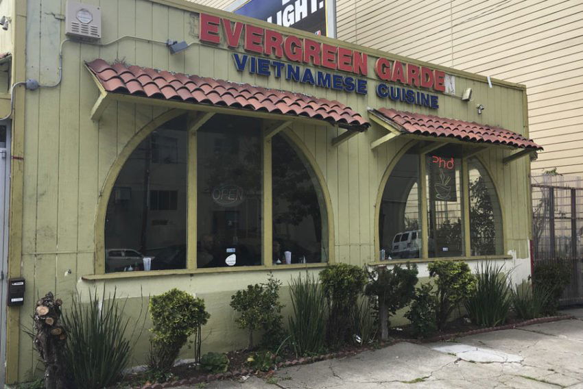 Evergreen, Restaurant in Ocean Springs