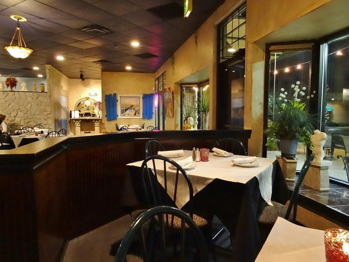 ATHENS ON 86th restaurant in Indianapolis