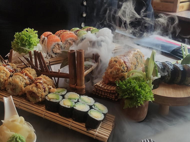 DoNg Sushi Asian-Fusion Restaurant Gelsenkirchen, Gelsenkirchen, Germany