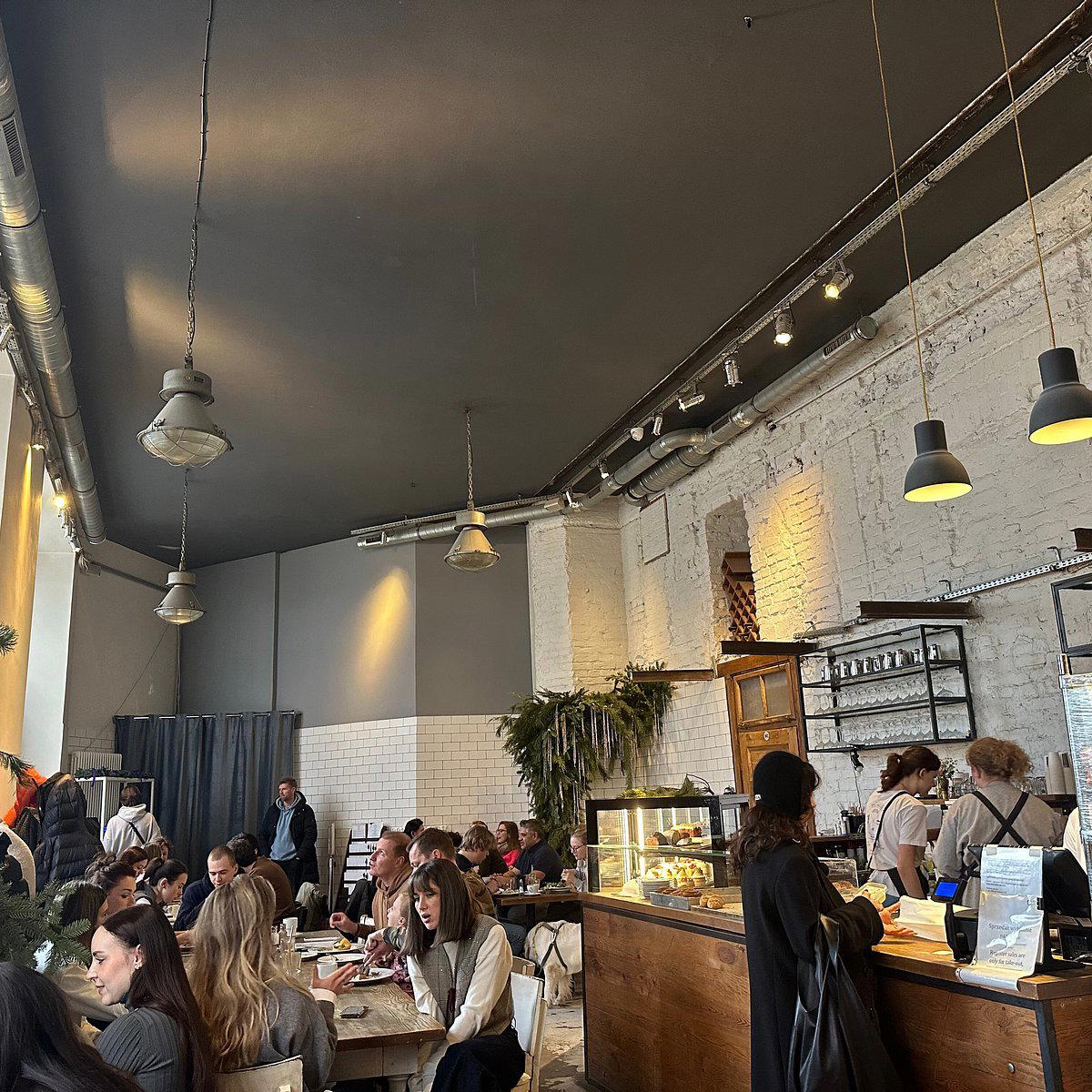 Być Może restaurant in Warsaw, Poland