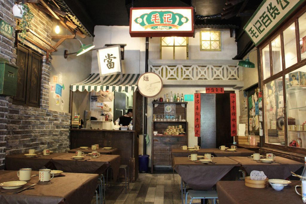 Maoji Street Food restaurant in Milan, Italy