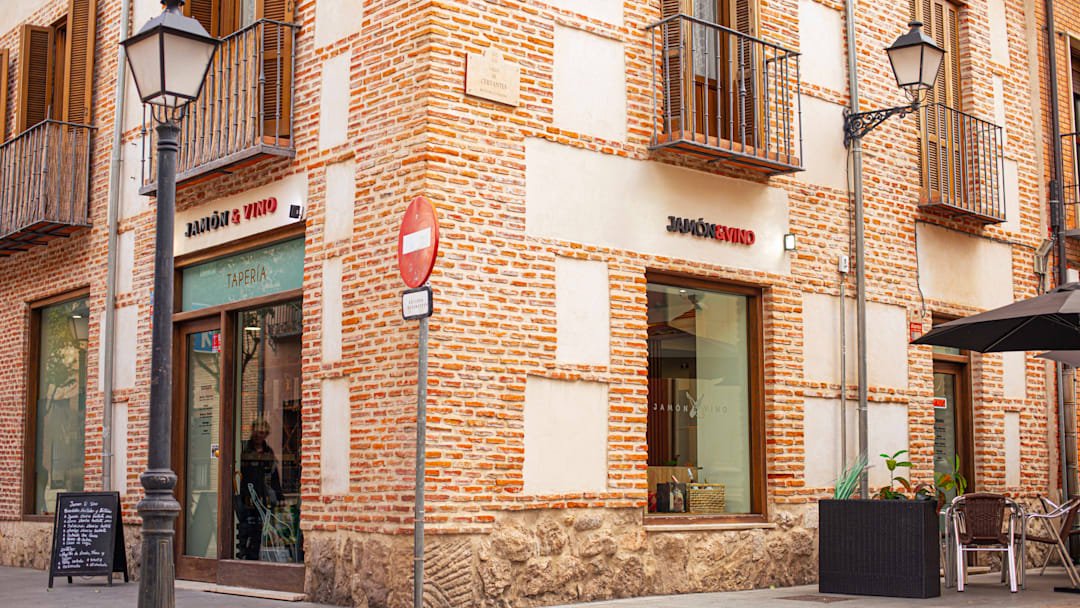 Jamón y Vino Alcalá