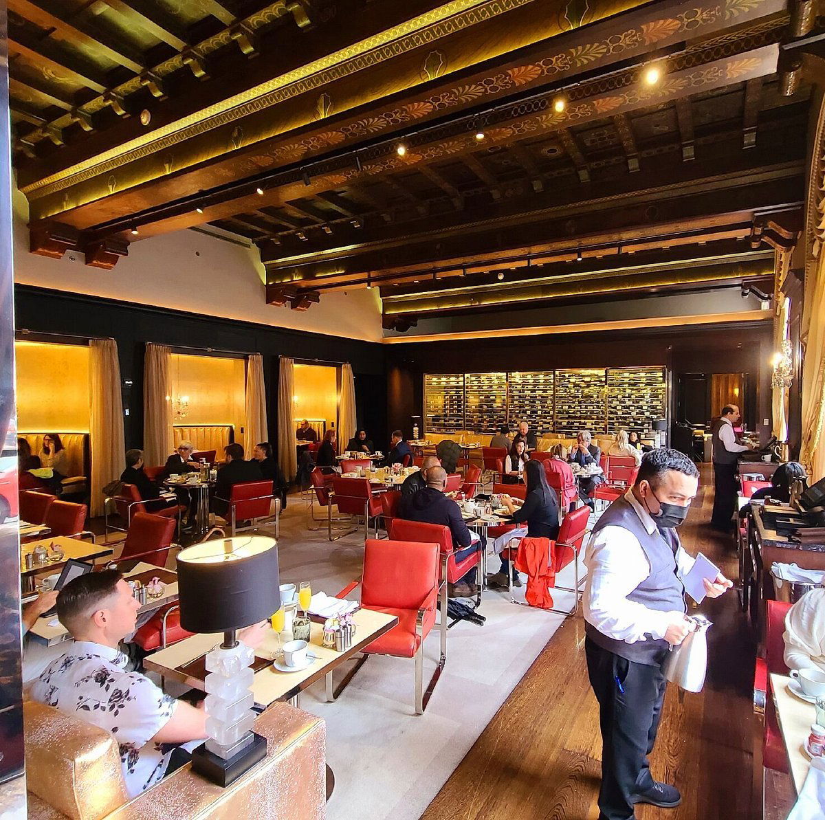 Alhambra, Restaurant in Washington DC
