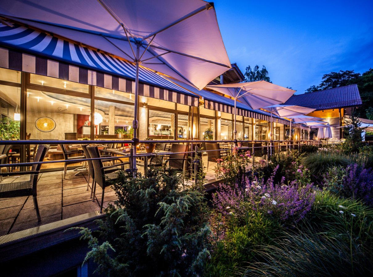 Am Steinsee restaurant in Moosach, Germany