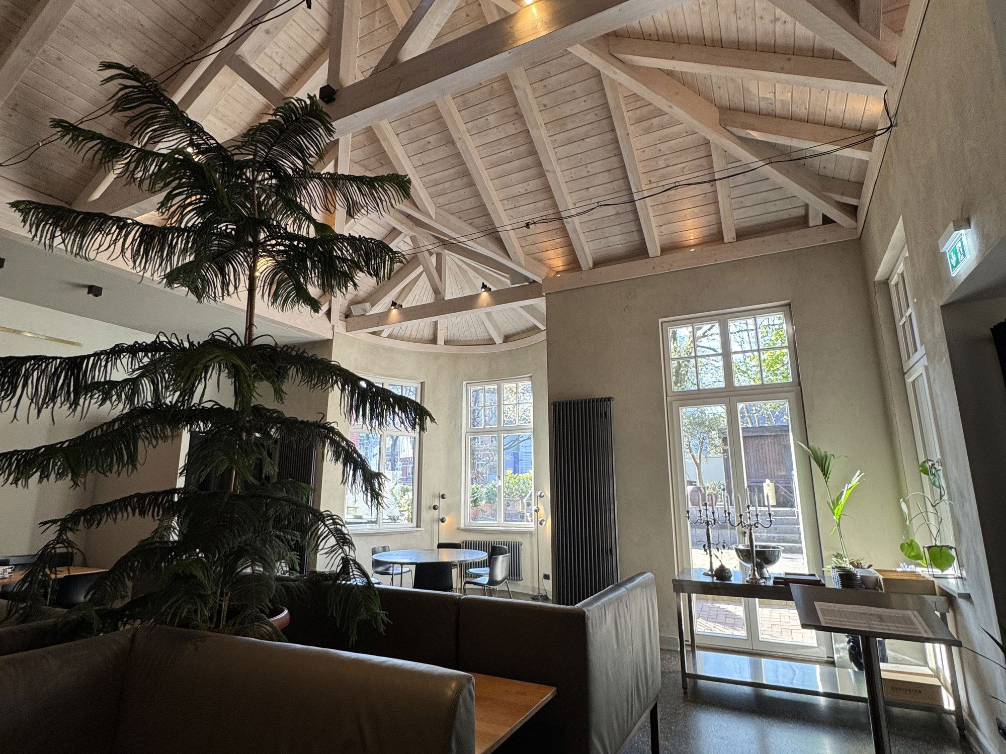 Criss Studio Polish-Jamaican, Restaurant in Hamburg