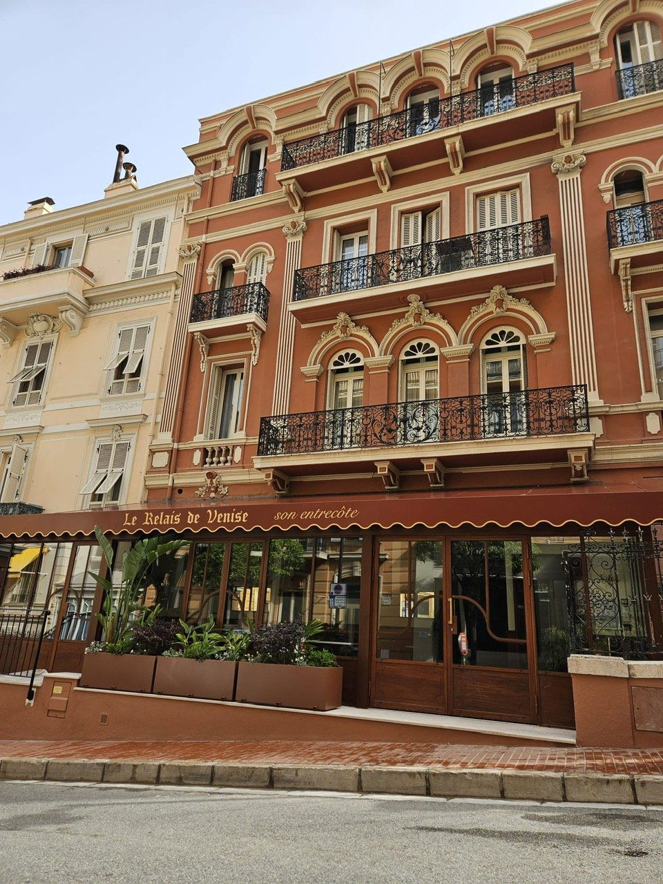 Le Relais de Venise - son entrecôte, Restaurant in Monaco