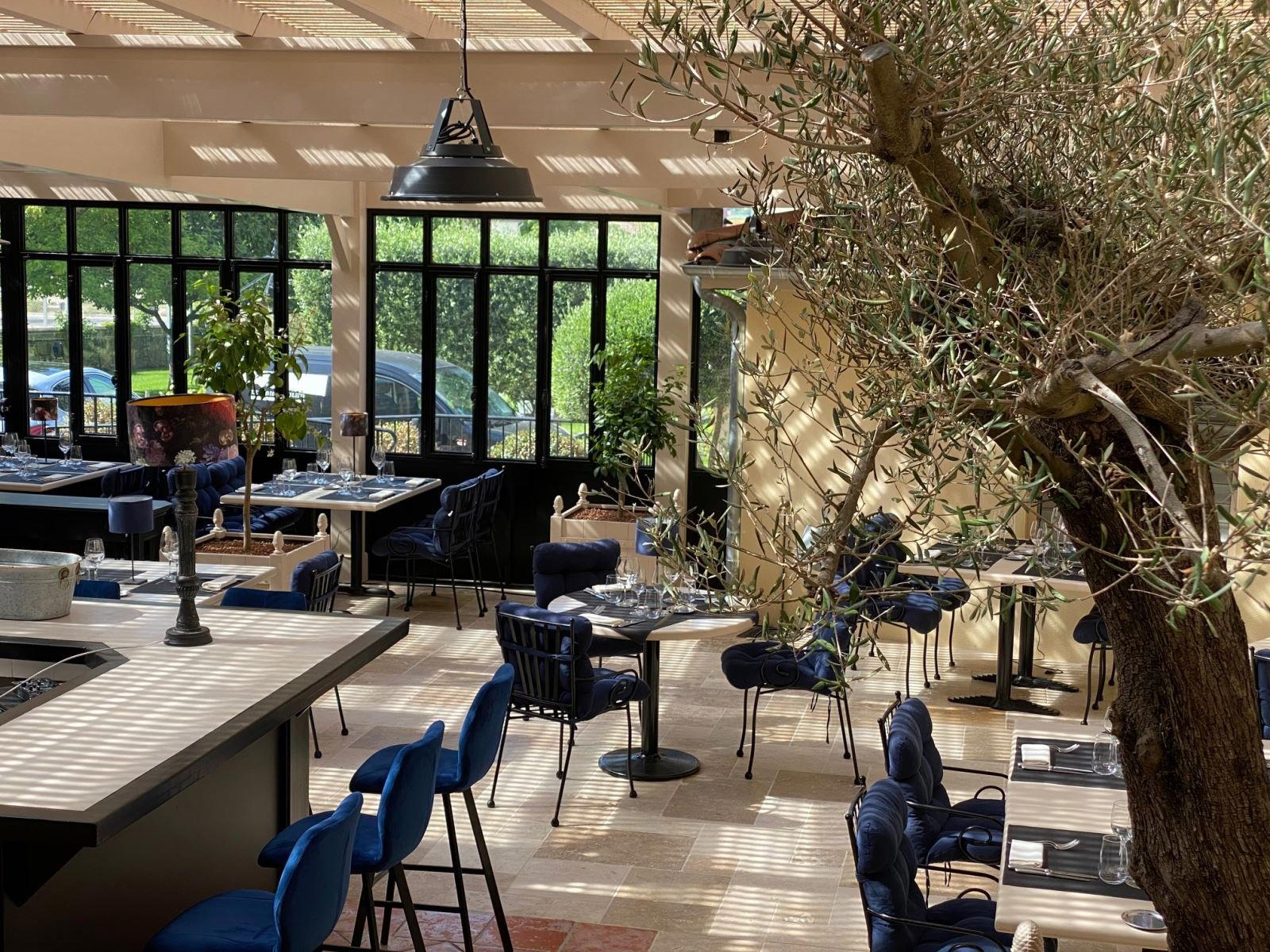 Restaurant Le Saint Julien restaurant in Bordeaux, France