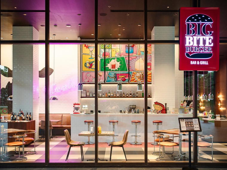 Big Bite Burger Bar & Grill, Bangkok, Thailand