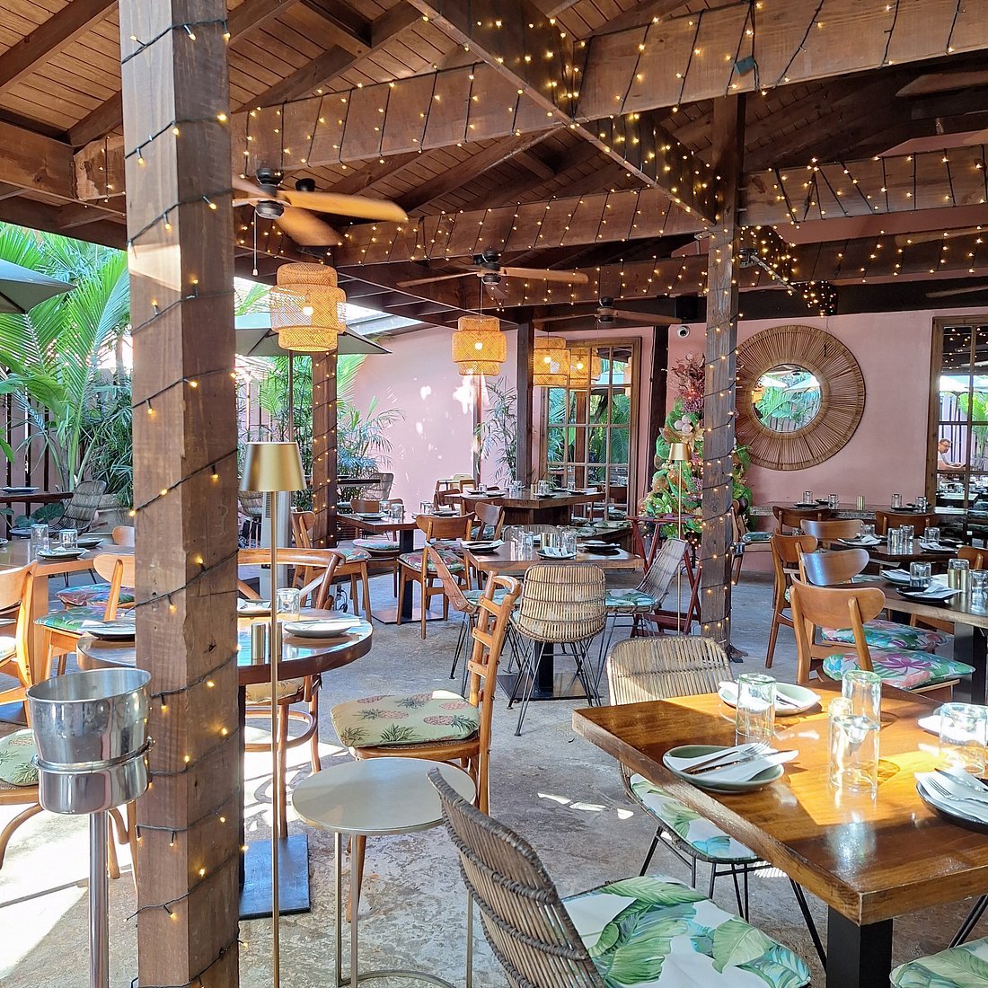 Café Coco restaurant in Nassau, Bahamas