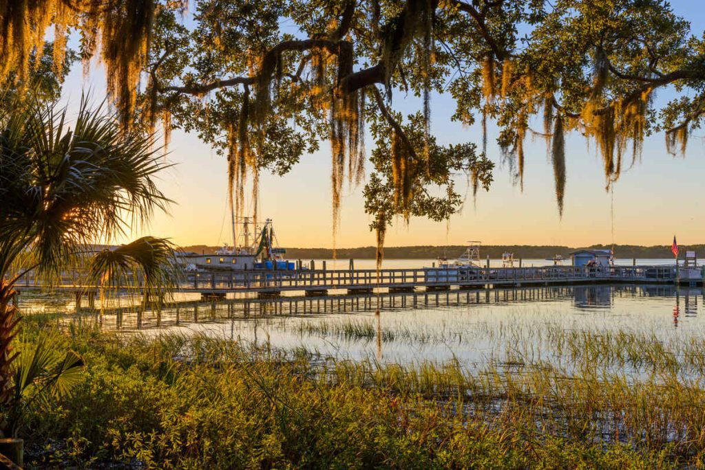 Skull Creek Dockside restaurant in Hilton Head Island, United States