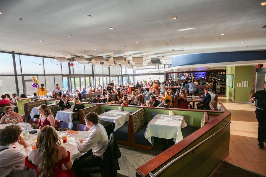 The Boathouse at Rocketts Landing restaurant in Richmond, United States