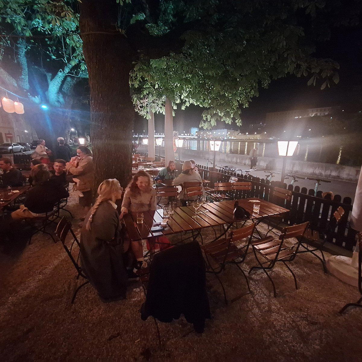 zum schwarzen schiff restaurant in Linz, Austria
