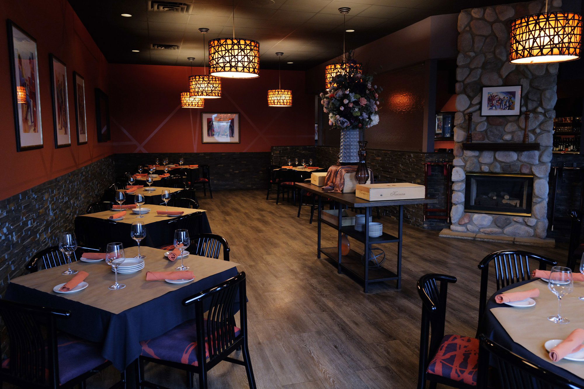 BOLD, Restaurant in Kalamazoo