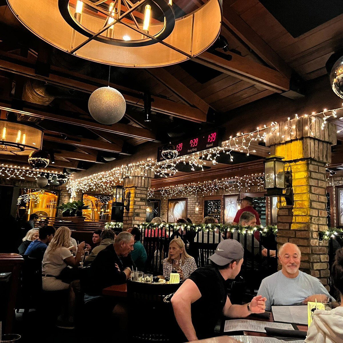 Big Bear Brewing Company, Restaurant in Coral Springs