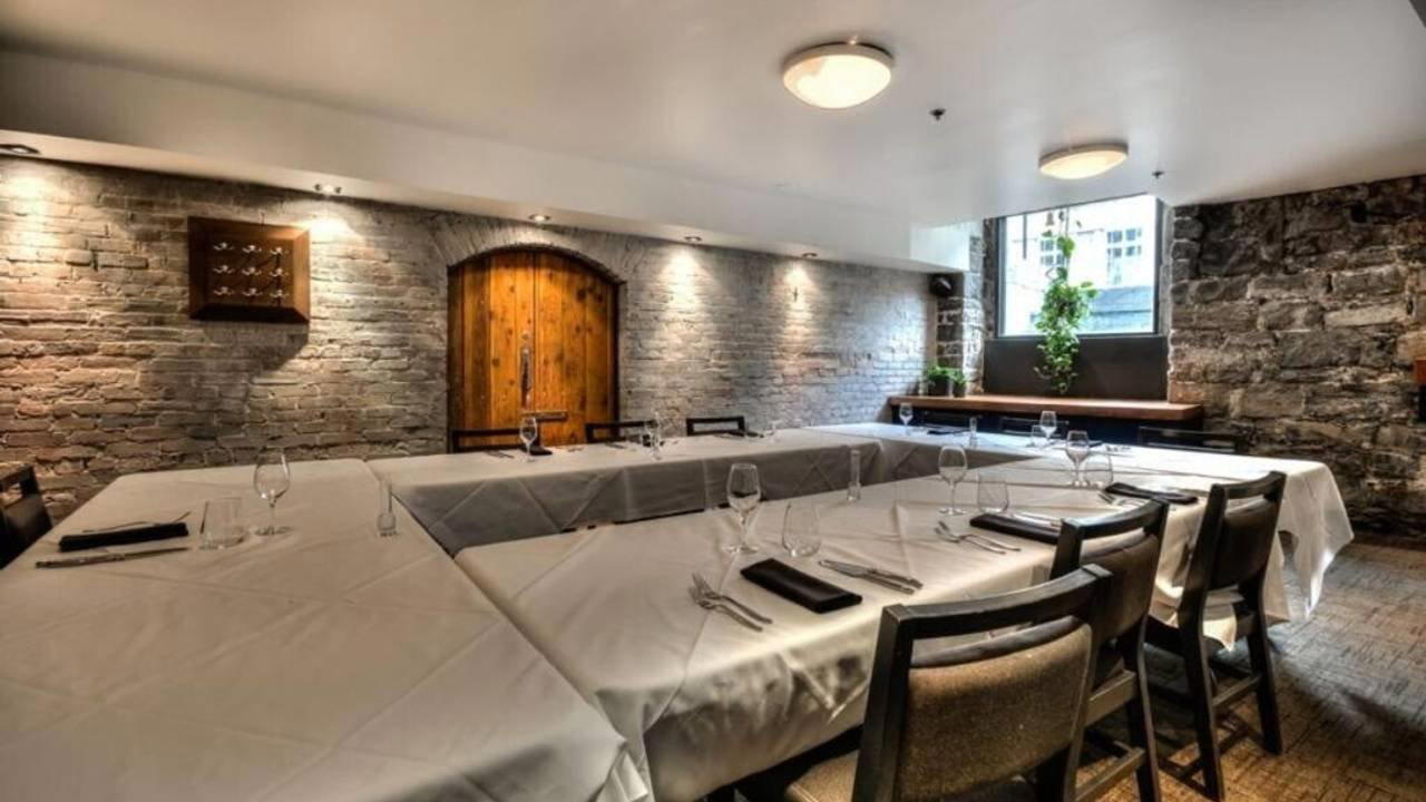 Kwizinn - Vieux Port restaurant in Montréal, Canada