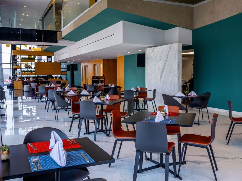 Plaza Restaurant, Restaurant in Monterrey