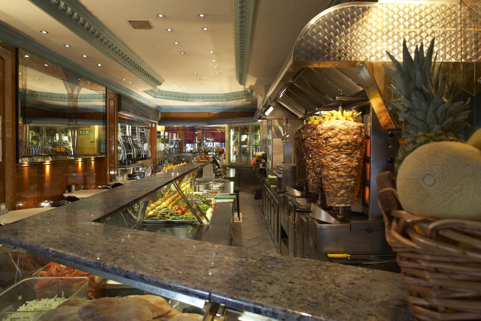 Maroush, Restaurant in London
