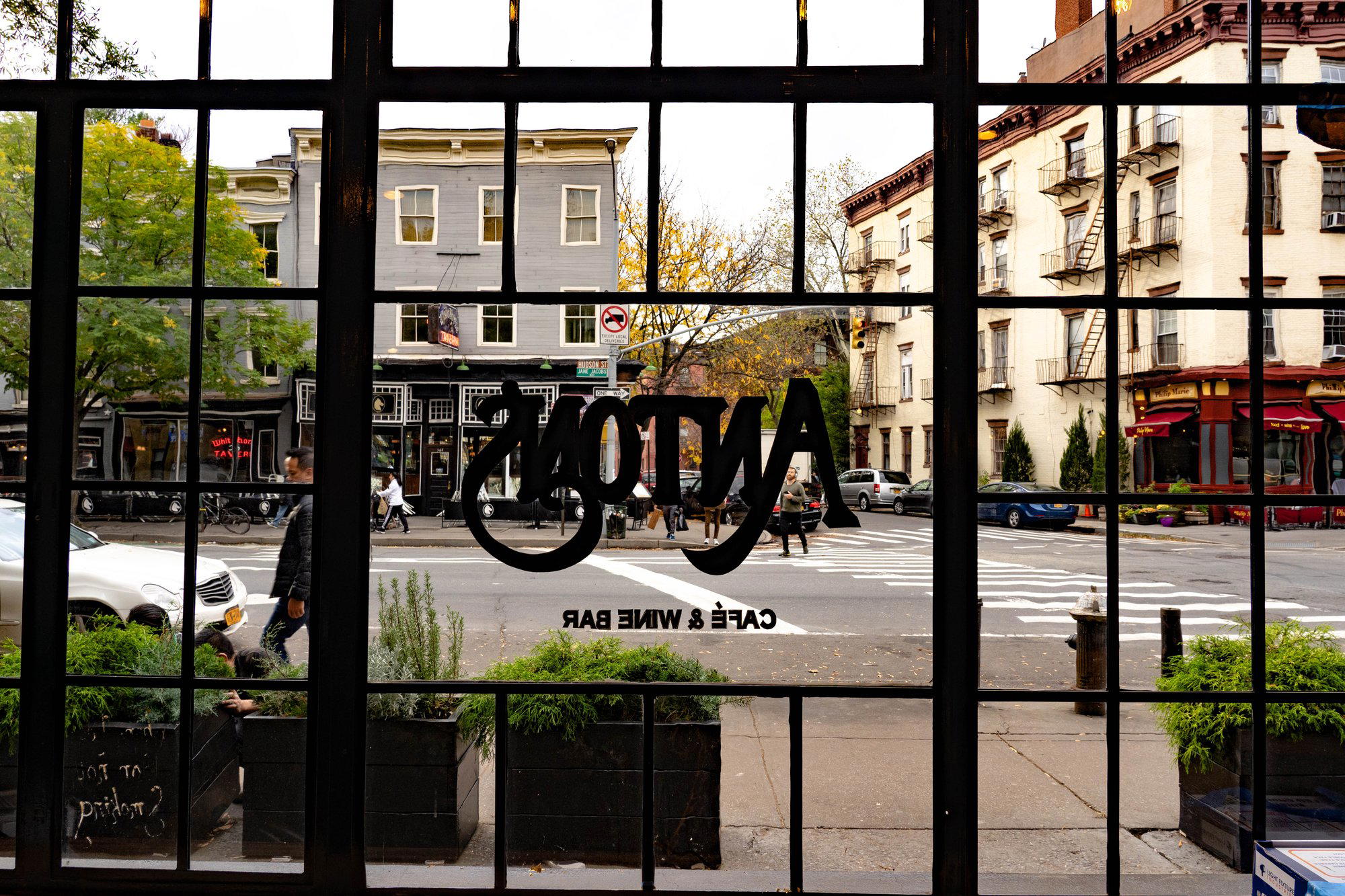 Anton's restaurant in New York City, United States