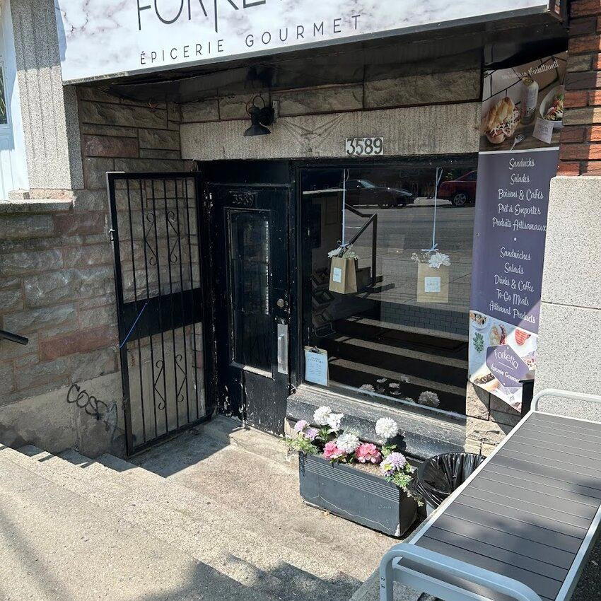 Gourmet ÉH -PÂTÉ restaurant in Montréal, Canada