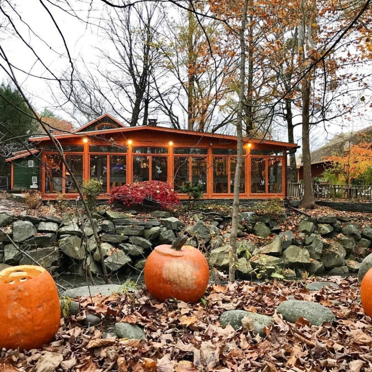 The Little Bear, Restaurant in Woodstock
