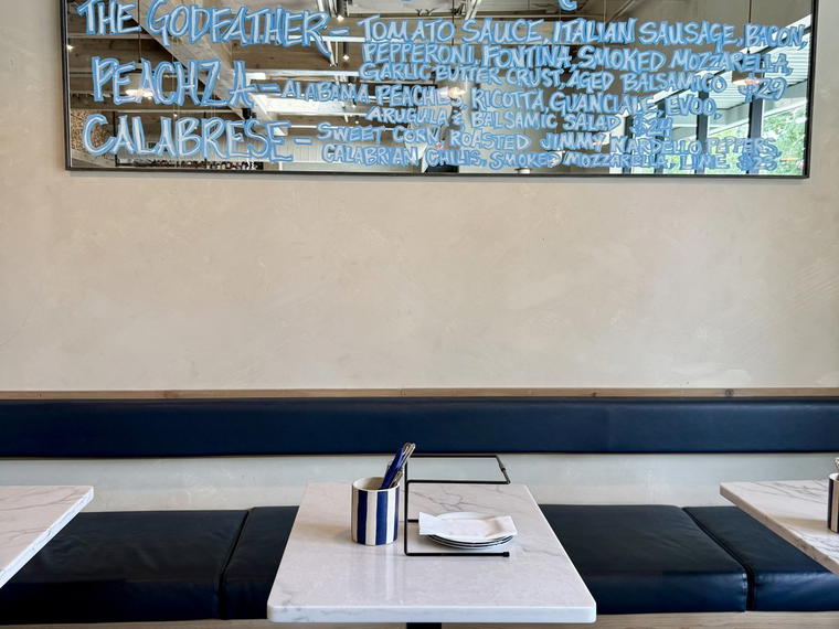 Sho Pizza Bar, Nashville, United States
