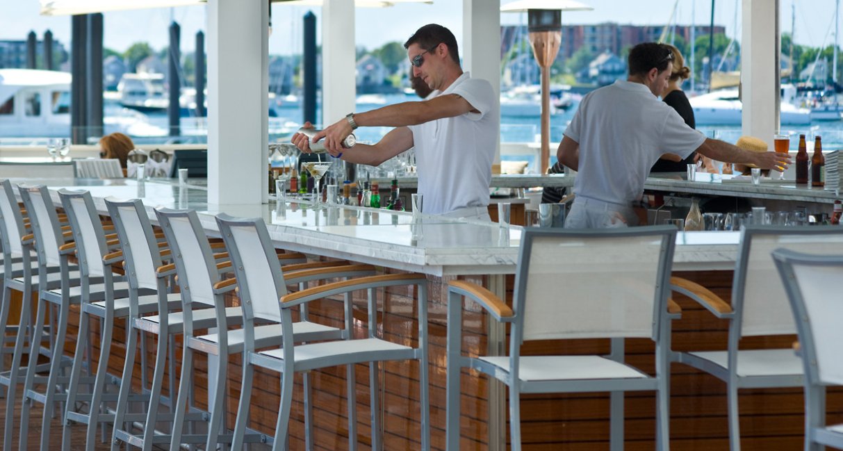 The Grill, Restaurant in Newport