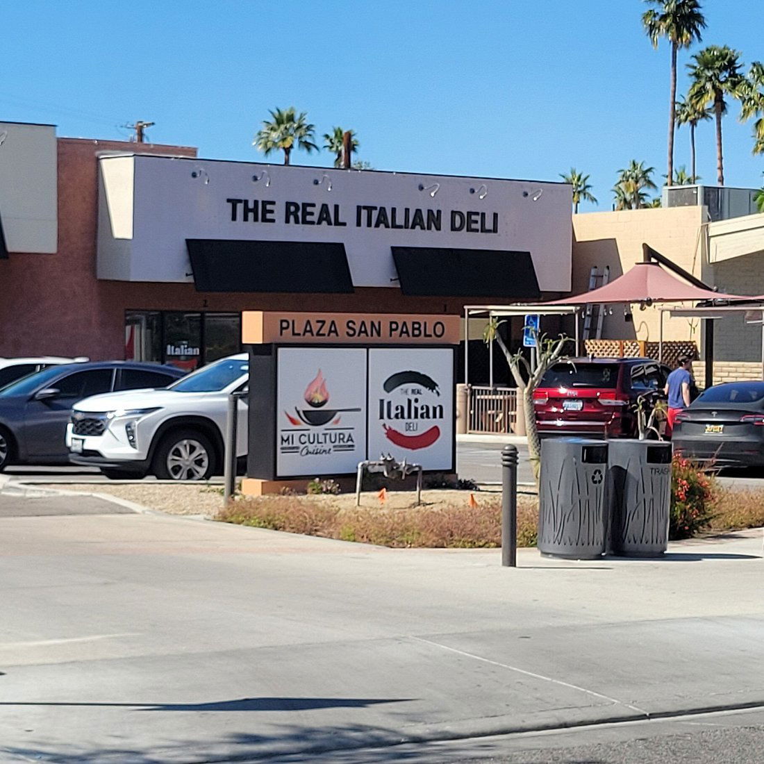 The Real Italian Deli, Restaurant in Palm Desert