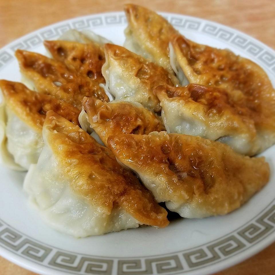 Numazu Gyoza Nomiseko Taguchitei