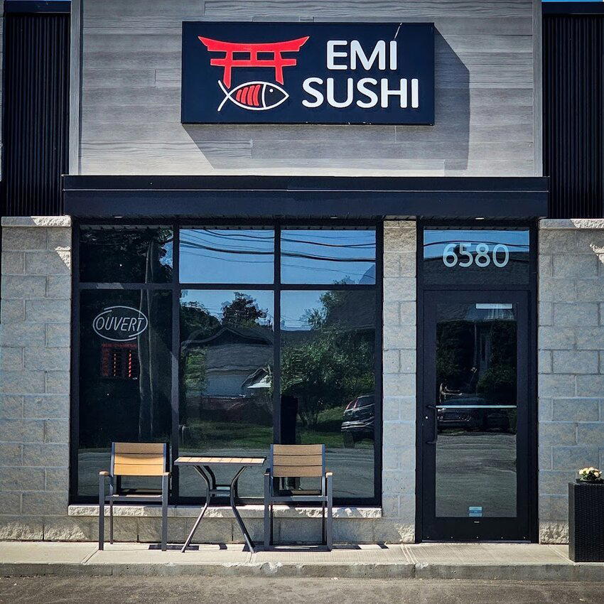Emi Sushi restaurant in Terrebonne