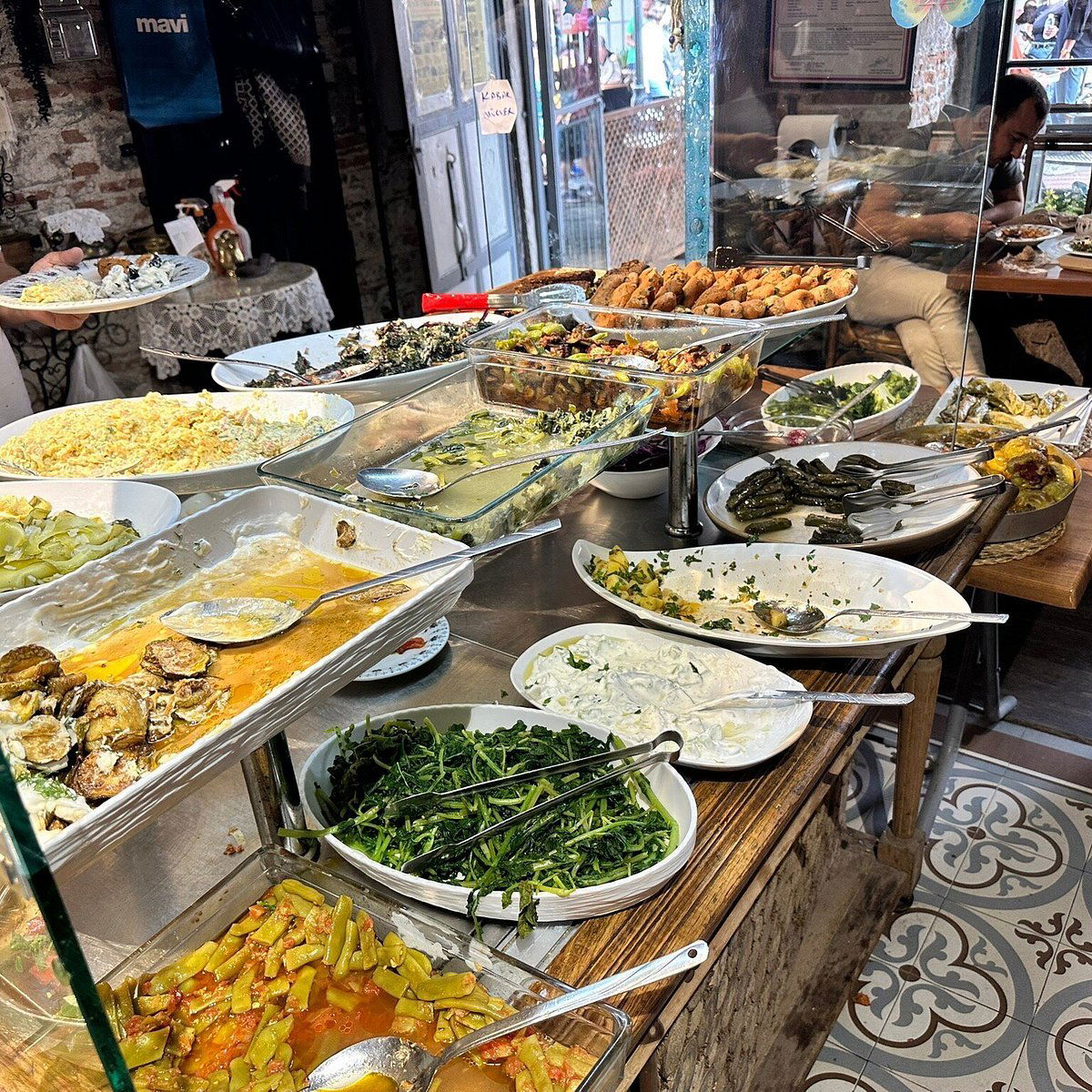Ayşa, Restaurant in Konak
