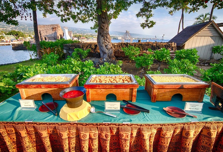 Island Breeze Luau restaurant in Kailua Kona, United States