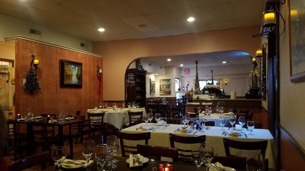 Bistro Albertino restaurant in Willow Grove, United States
