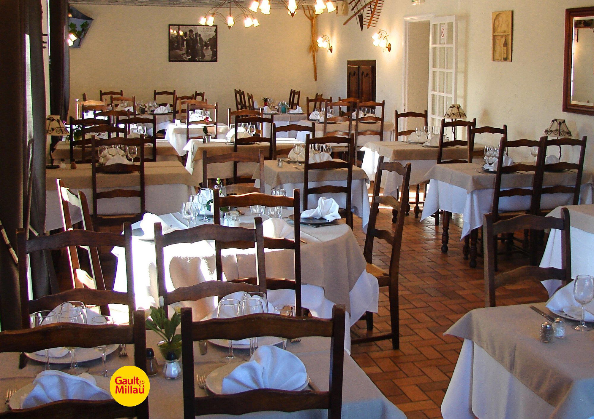 Hostellerie d'Oc restaurant in Noailhac, France