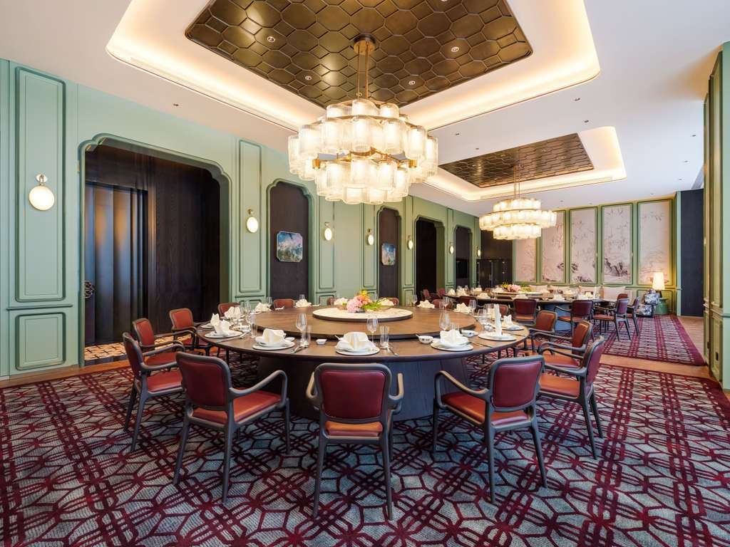 Astral Lake Chinese Restaurant