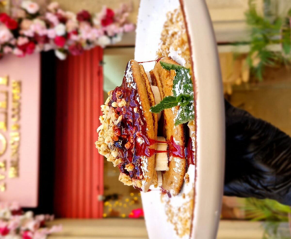 MOLLY BRUNCH restaurant in Barcelona, Spain