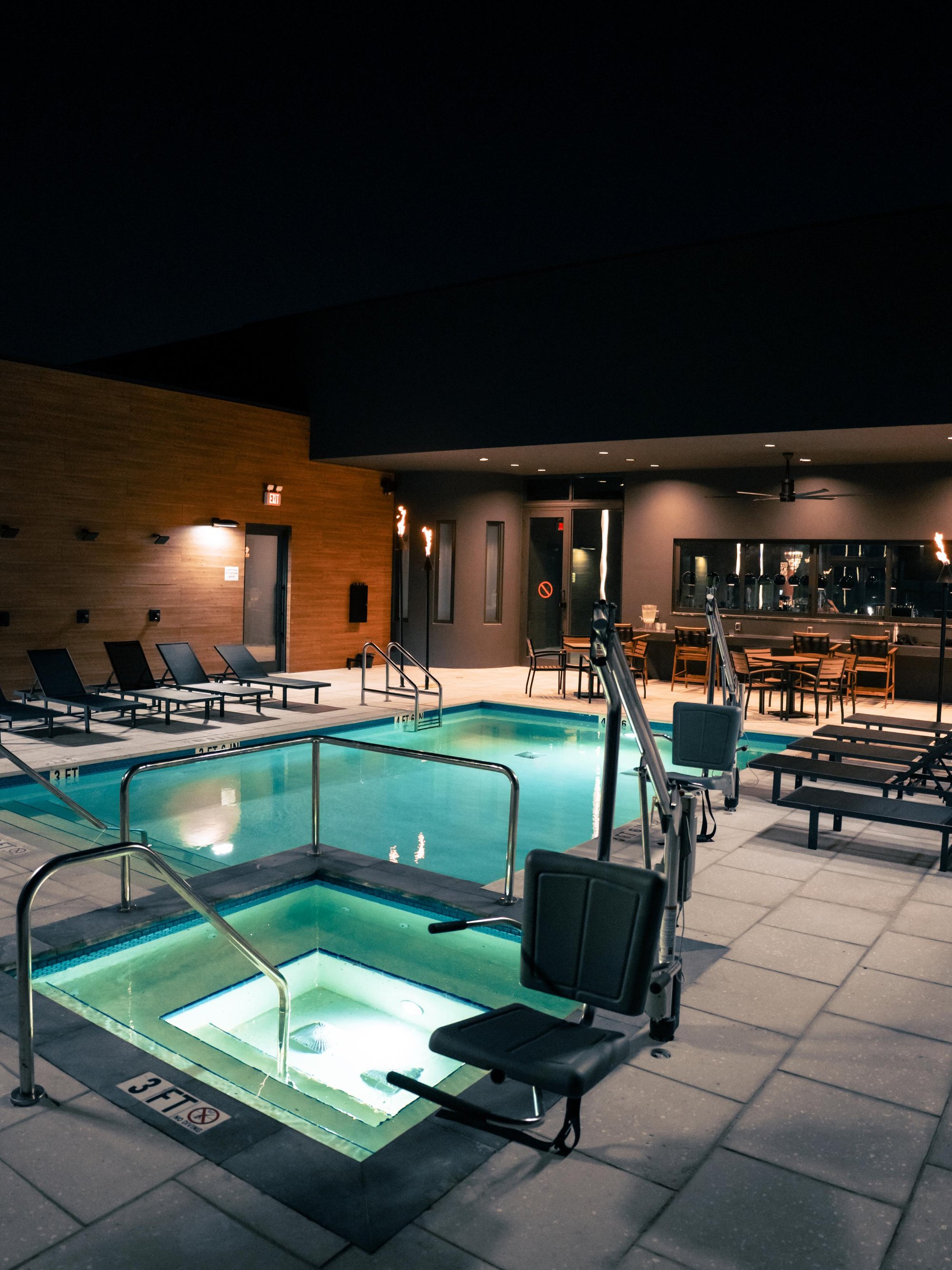 Federal Spa & Restaurant, Restaurant in Hollywood