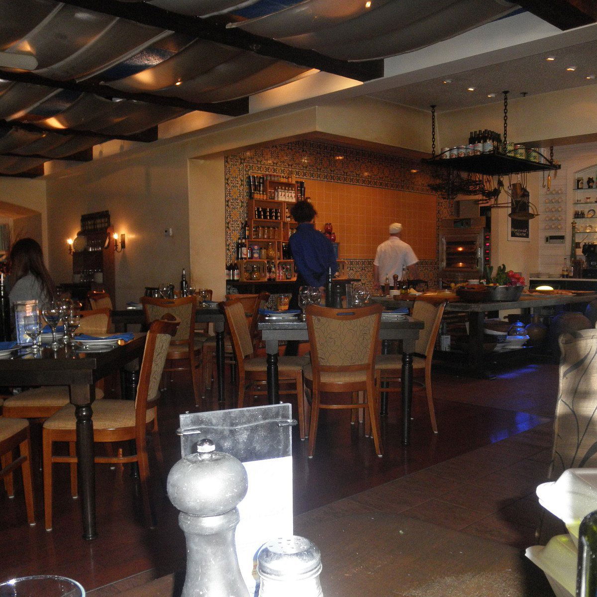 Ernie's, Restaurant in Clinton Township