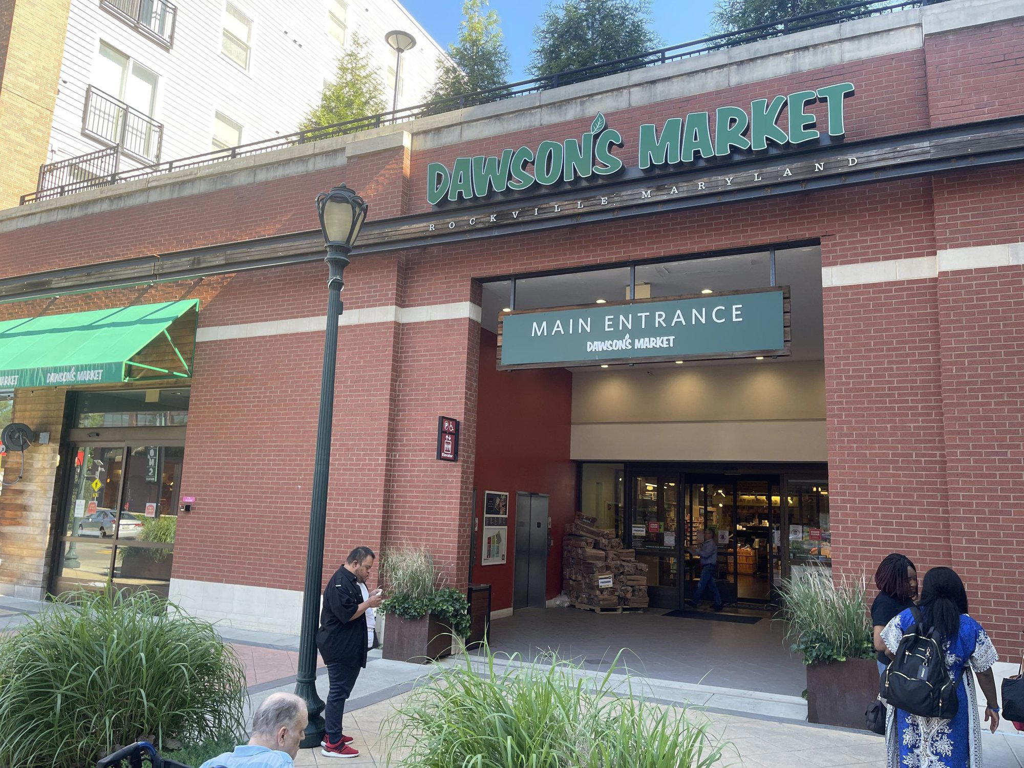 Dawson's Market restaurant in Washington DC, United States