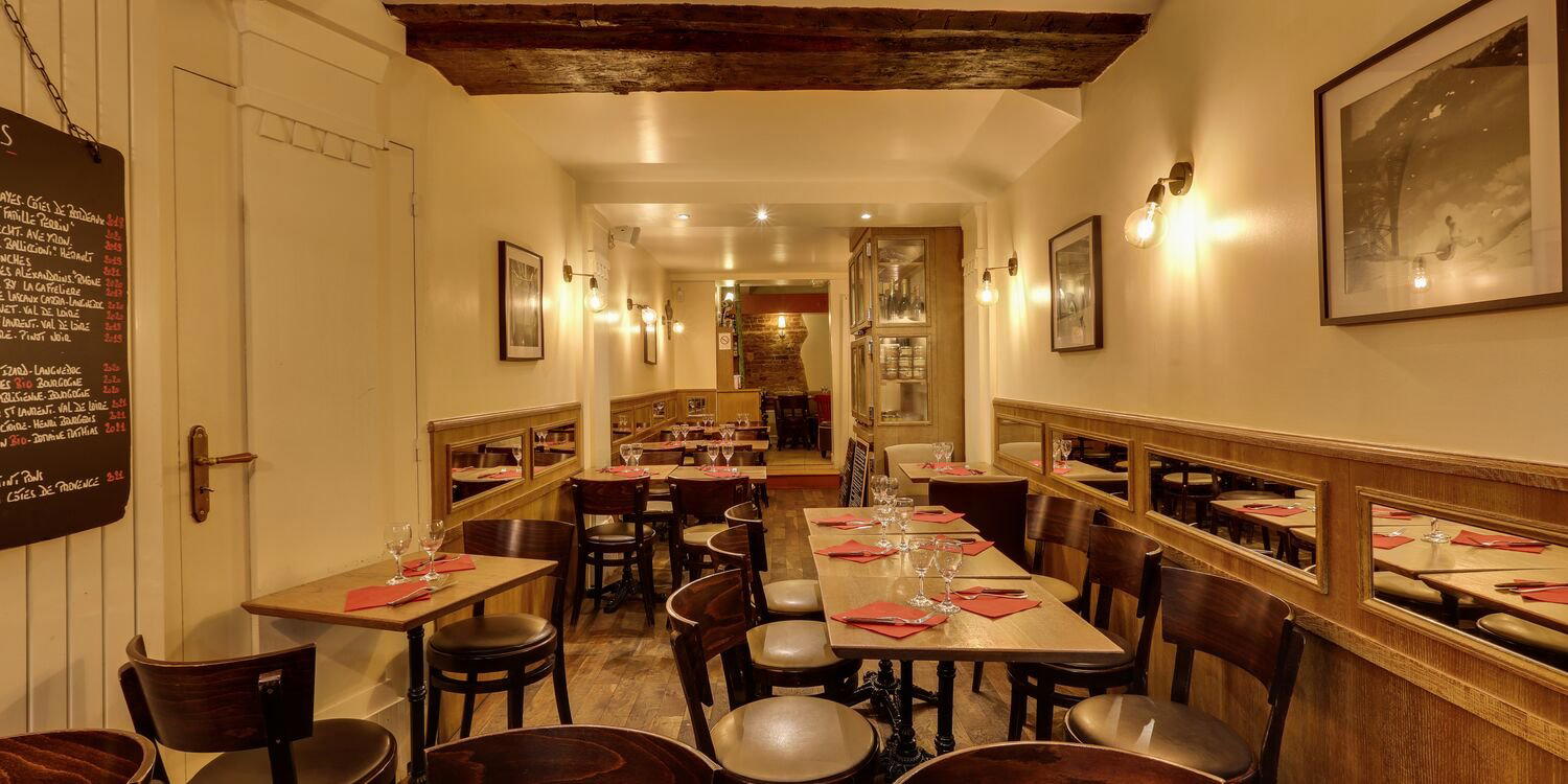 Le Boui-Boui restaurant in Paris, France
