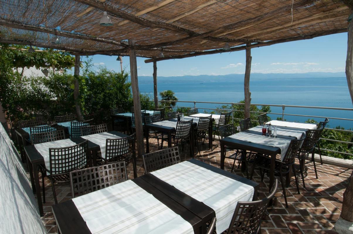 Tu Tamo restaurant in Moscenice, Croatia
