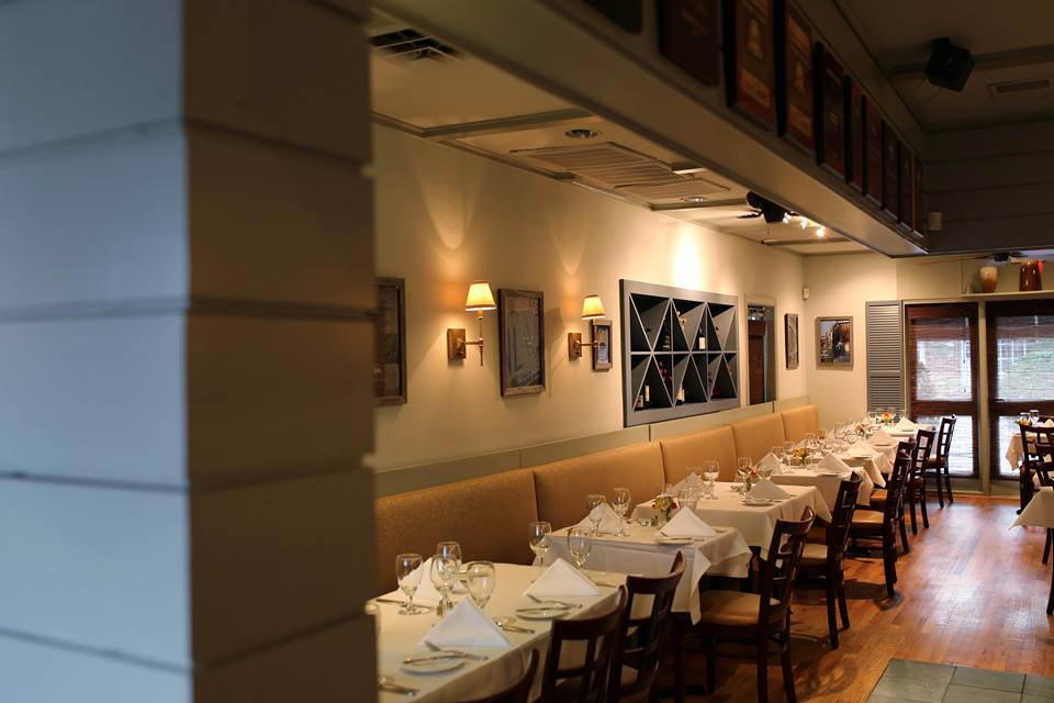 Barrington's restaurant in Charlotte, United States