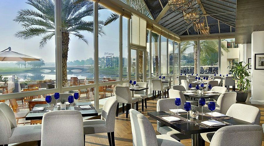 Monty's, Restaurant in Dubai