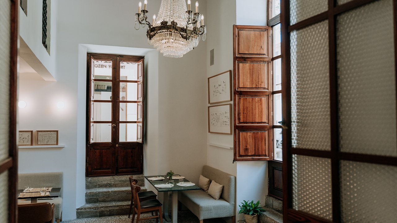 Mouna restaurant in Palma de Mallorca, Spain