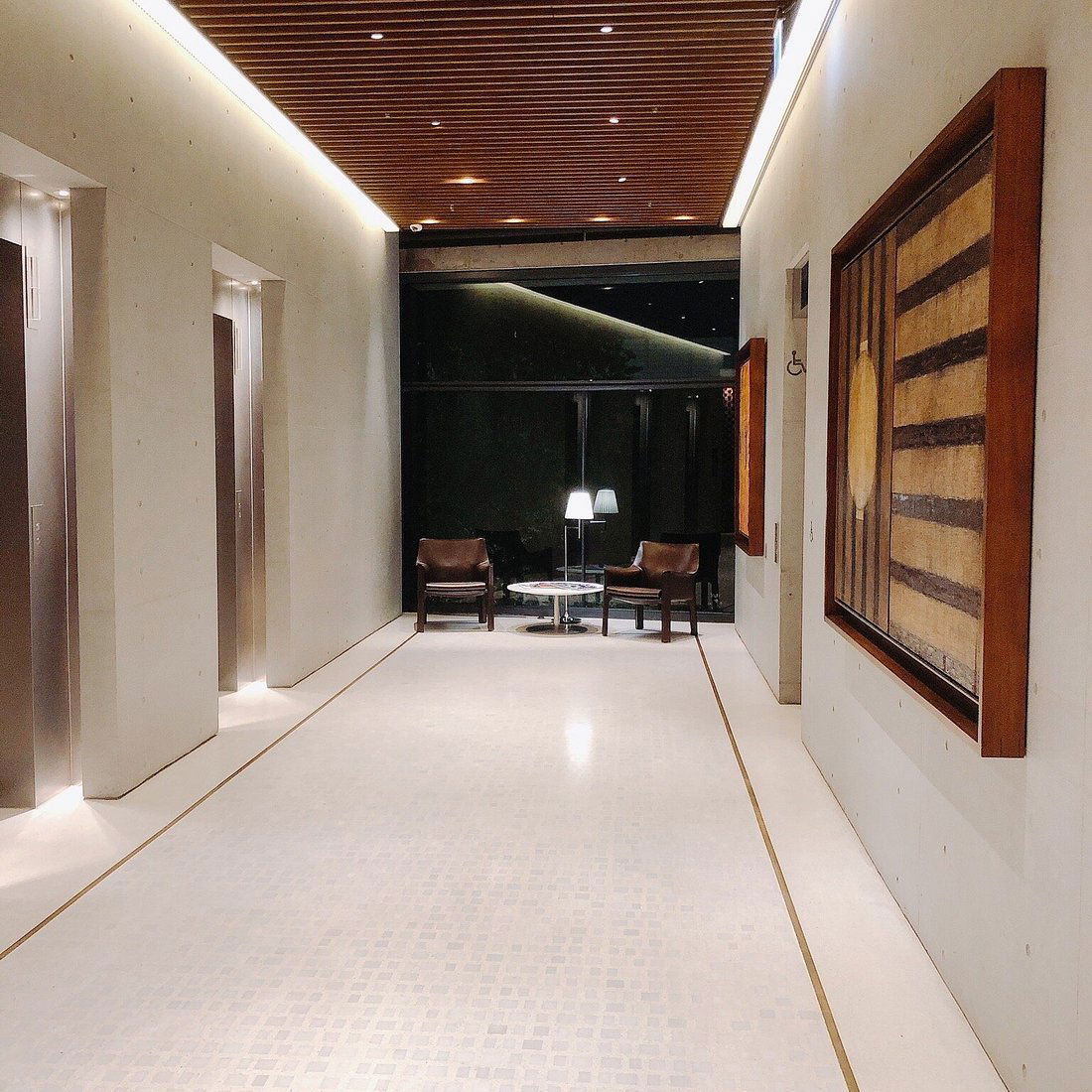 In Between, Restaurant in Taipei