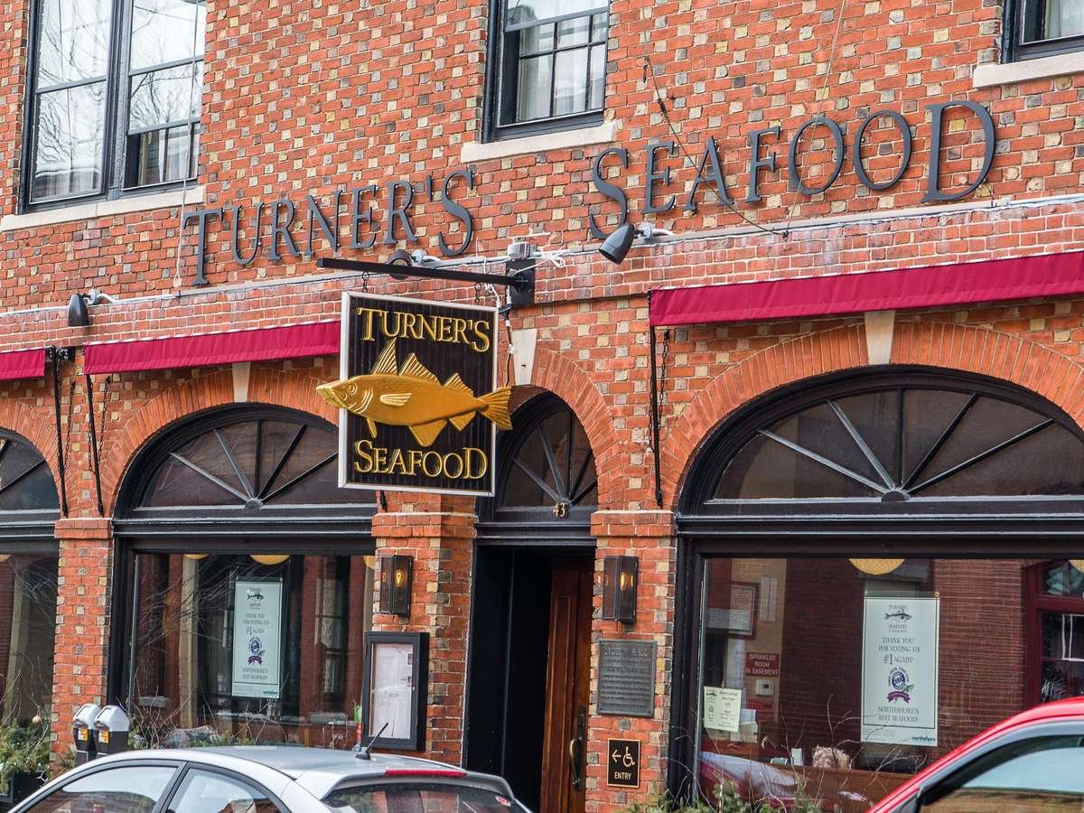 Turner's Seafood restaurant in Salem, United States