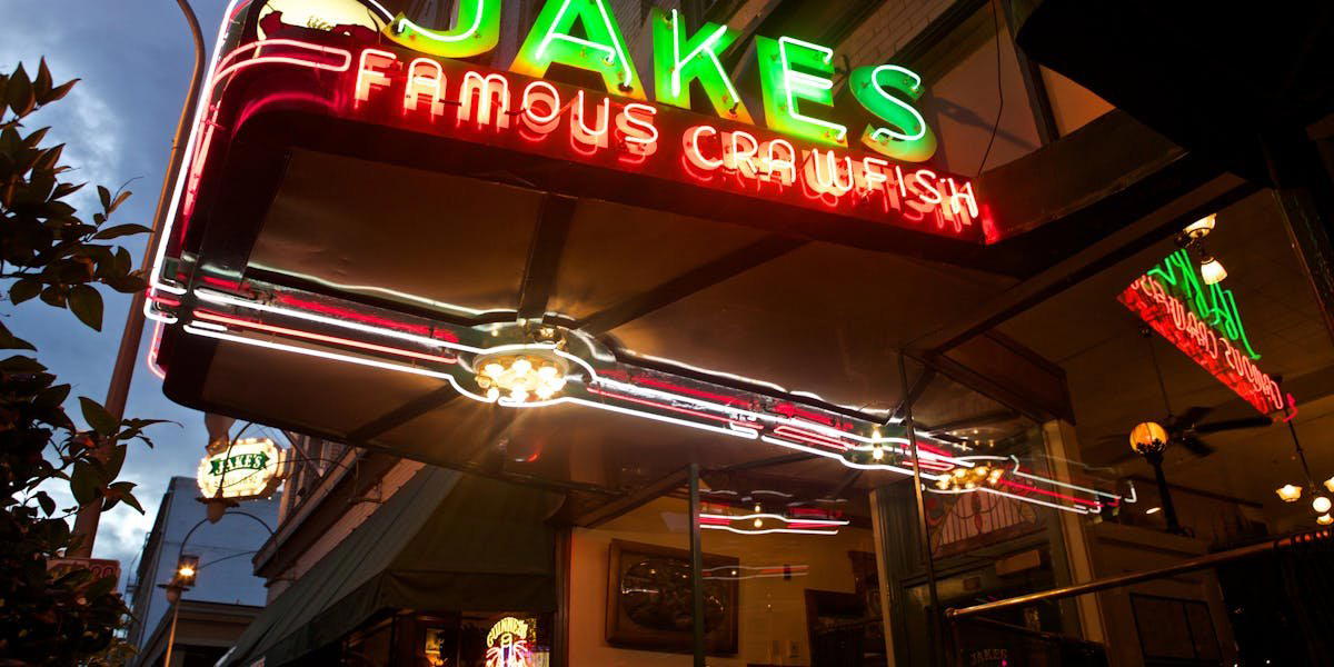 Jake's Famous Crawfish restaurant in Portland, United States