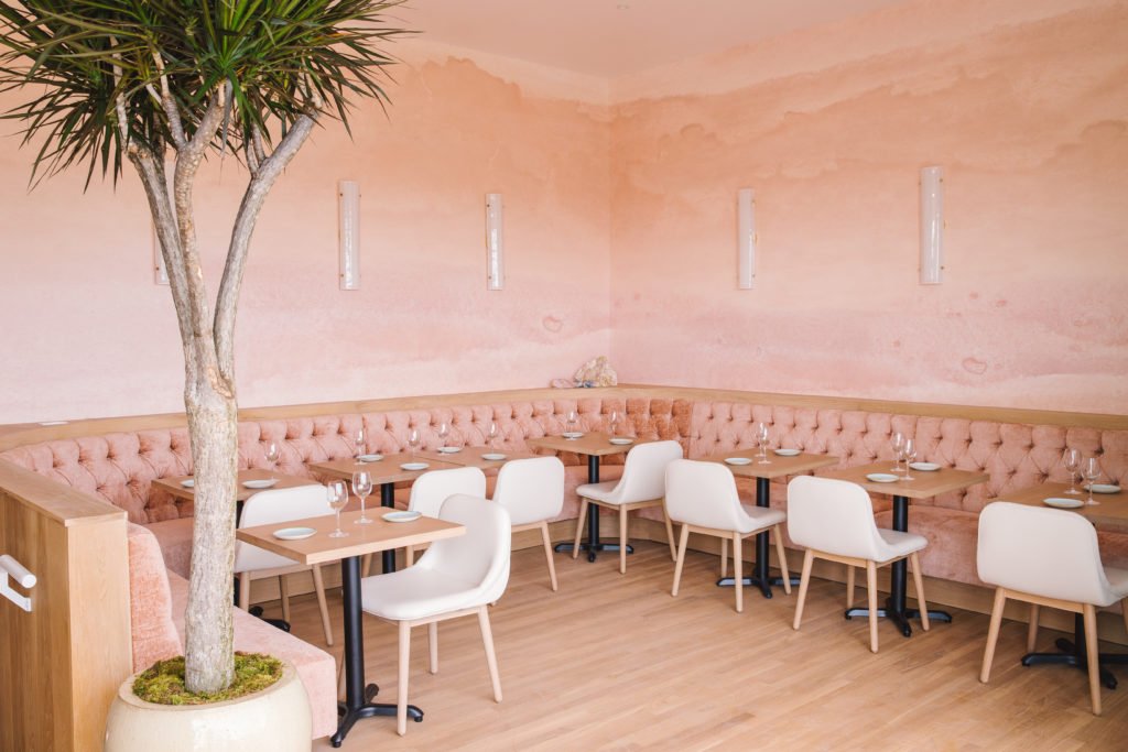 Fresh on Sunset restaurant in West Hollywood, United States