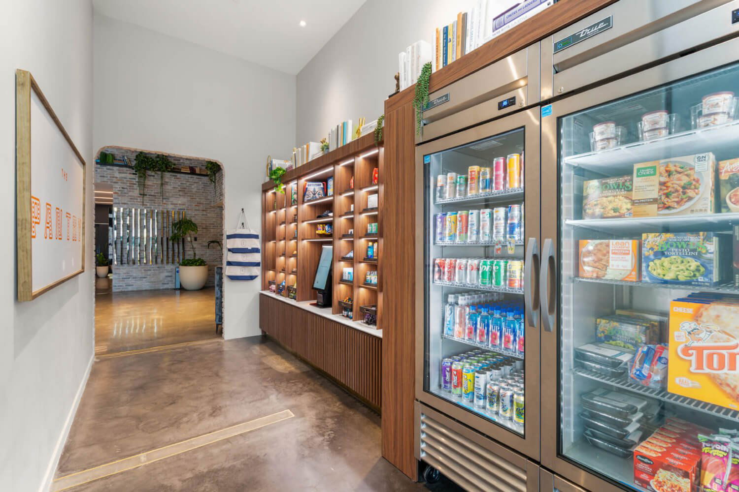 The Lobby Market, Restaurant in Miami
