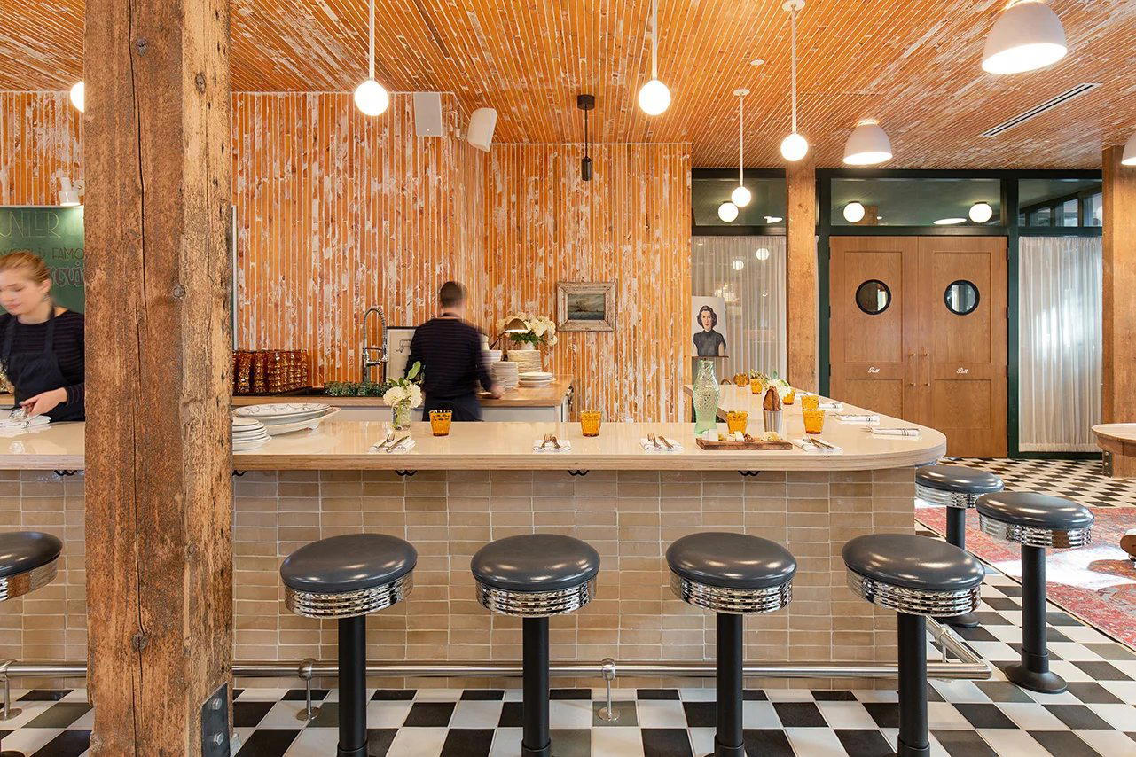 The Hart and the Hunter restaurant in Seattle, United States